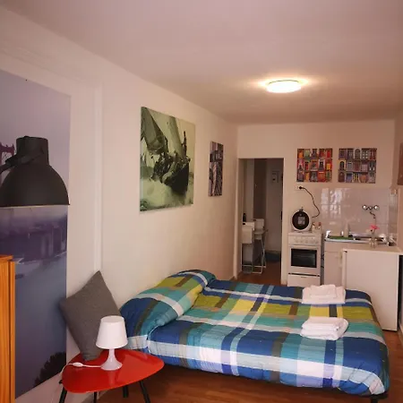 Studio's Dante * Bari